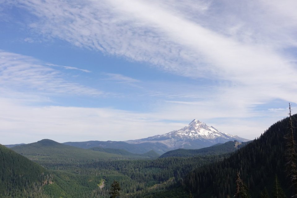  Mt. Hood waving us goodbye one last time.&nbsp; 